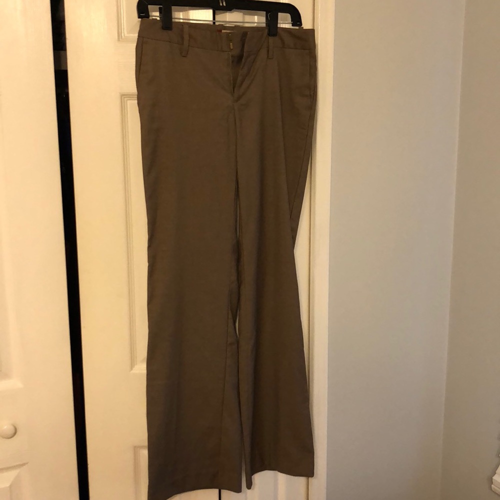 Gap Straight Fit